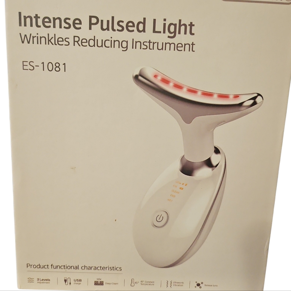 Wavy Chic Intense Pulsed Light Wrinkle Reducing Device - White - Picture 3 of 3